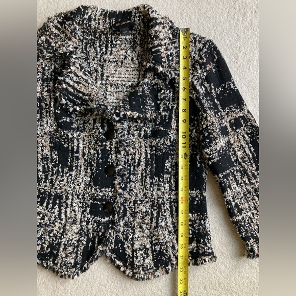 St. John blazer - Picture 11 of 12